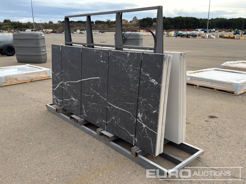 Frame Stand with Tiles Pieces 2.80x1.20 (44 of) - Bouwmaterieel: afbeelding 2 Frame Stand with Tiles Pieces 2.80x1.20 (44 of) - Bouwmaterieel: afbeelding 2