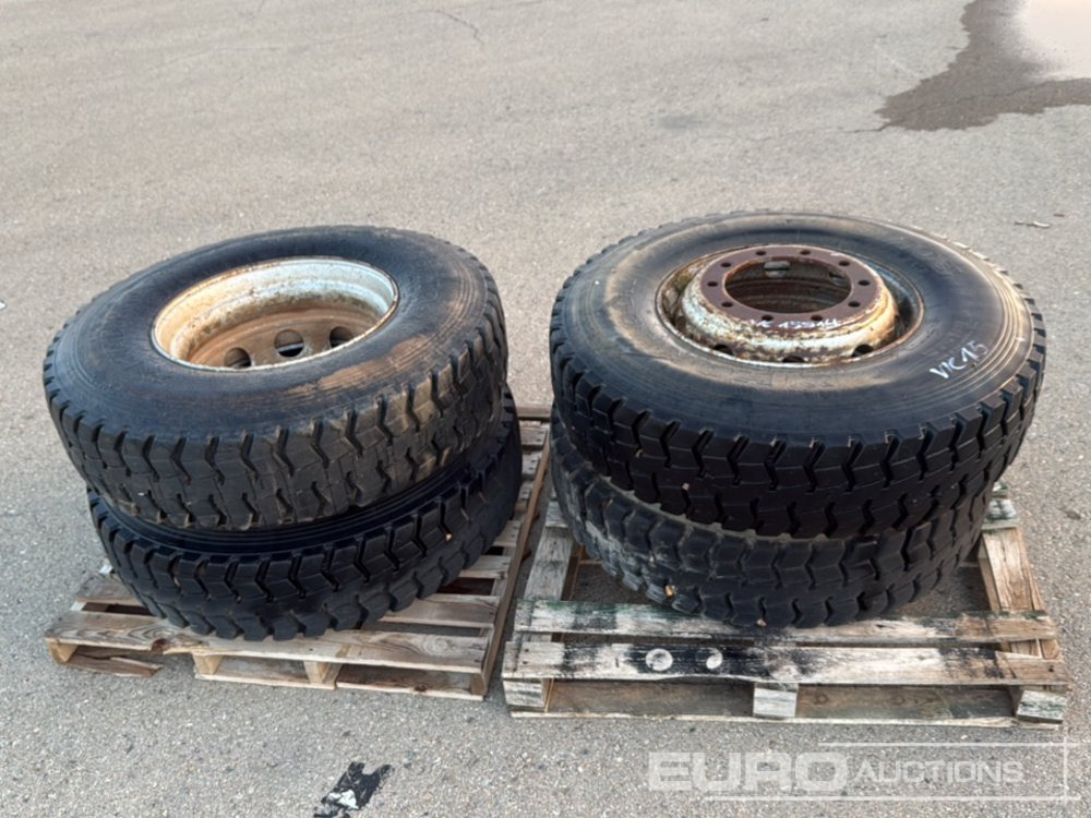 Hankook Pallet of 13R 22.5 Rims & Tyres / Pallet de Ruedas - Band: afbeelding 5 Hankook Pallet of 13R 22.5 Rims & Tyres / Pallet de Ruedas - Band: afbeelding 5