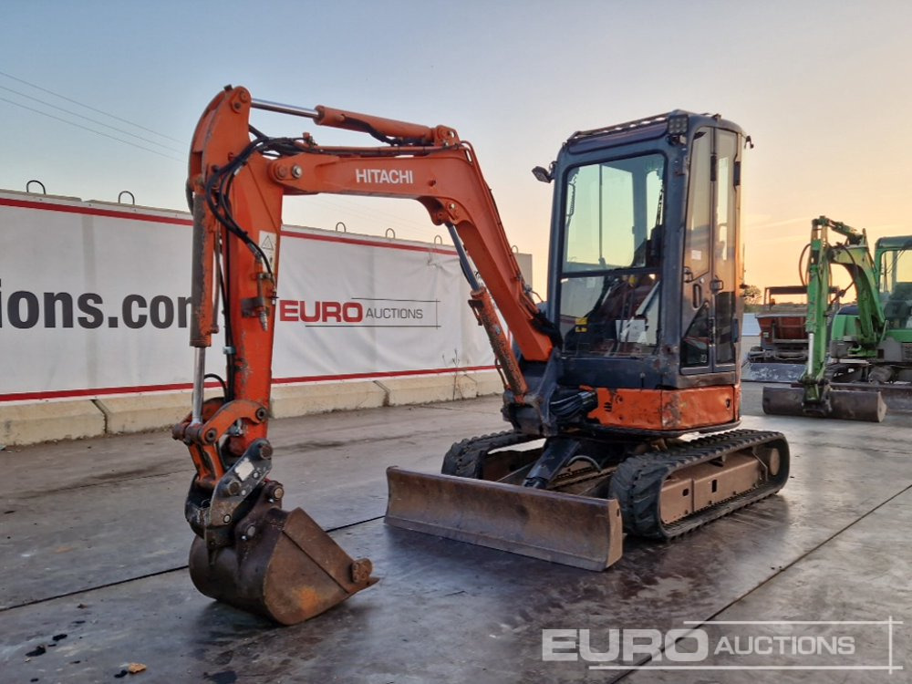 Hitachi ZX30U-2 - Minigraafmachine: afbeelding 1 Hitachi ZX30U-2 - Minigraafmachine: afbeelding 1