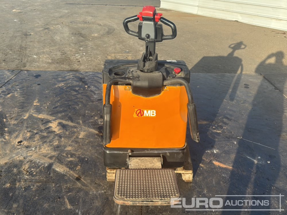 MB Electric Pallet Truck, Charger - Intern transport: afbeelding 2 MB Electric Pallet Truck, Charger - Intern transport: afbeelding 2