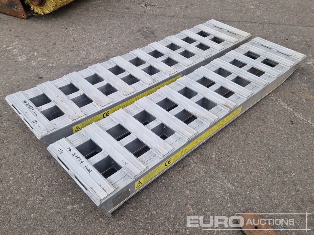 Loading Ramps - Bouwmaterieel: afbeelding 1 Loading Ramps - Bouwmaterieel: afbeelding 1