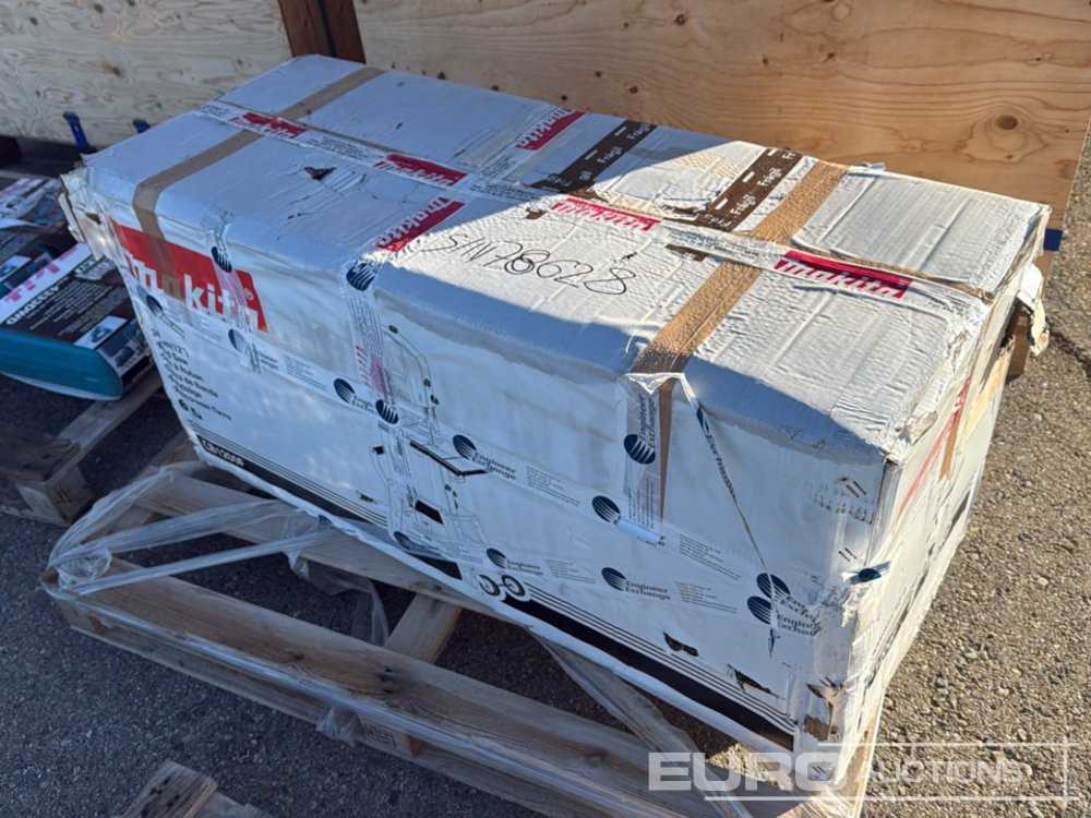 Makita LB1200F - Bouwmaterieel: afbeelding 2 Makita LB1200F - Bouwmaterieel: afbeelding 2