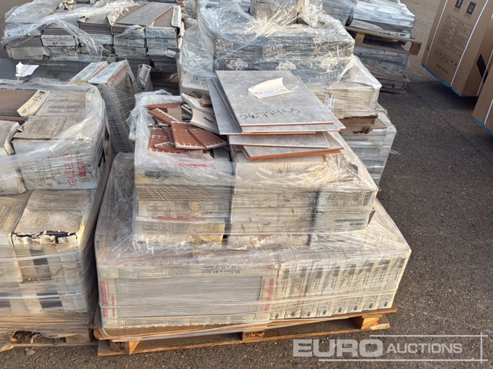 Pallet of Various Tiles (13 of) - Bouwmaterieel: afbeelding 4 Pallet of Various Tiles (13 of) - Bouwmaterieel: afbeelding 4