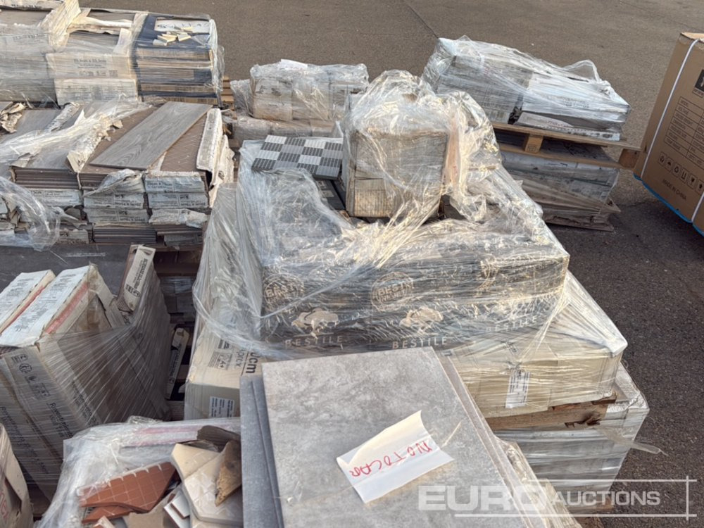 Pallet of Various Tiles (13 of) - Bouwmaterieel: afbeelding 5 Pallet of Various Tiles (13 of) - Bouwmaterieel: afbeelding 5