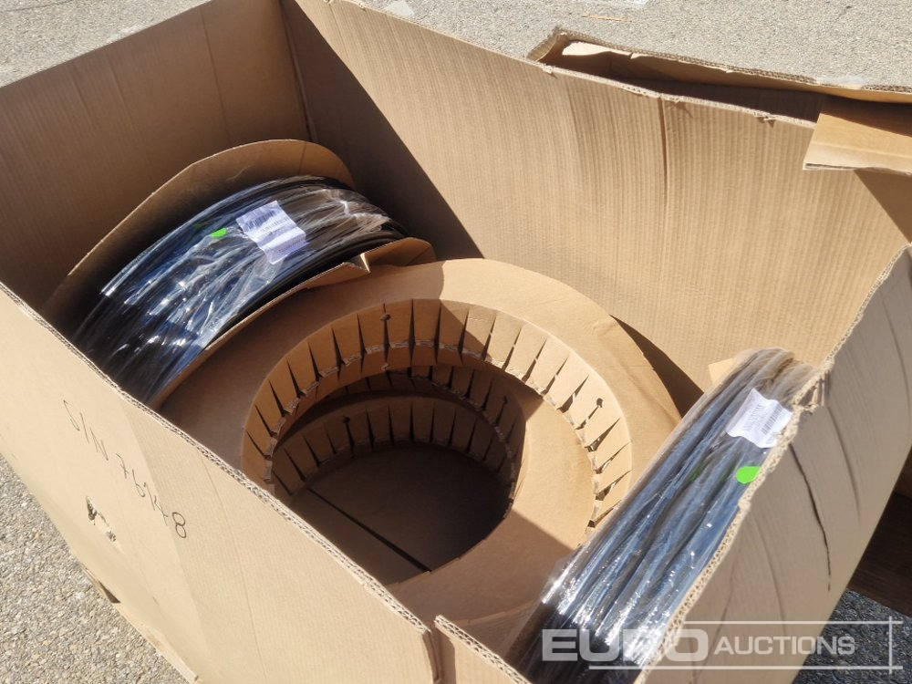 Rolls Polyetilene Air Hose Nissan 9x12 (5 of) / Manguera Neumática - Bouwmaterieel: afbeelding 1 Rolls Polyetilene Air Hose Nissan 9x12 (5 of) / Manguera Neumática - Bouwmaterieel: afbeelding 1
