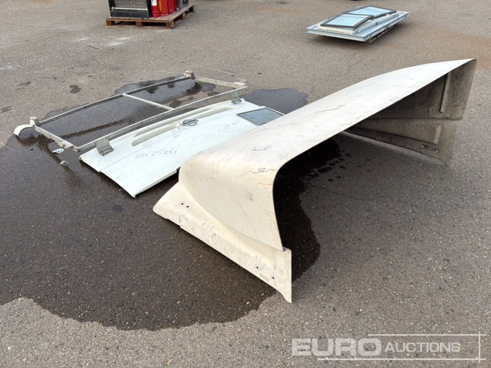 Sleeper Cab & Front to Suit Nissan Truck - Bouwmaterieel: afbeelding 3 Sleeper Cab & Front to Suit Nissan Truck - Bouwmaterieel: afbeelding 3