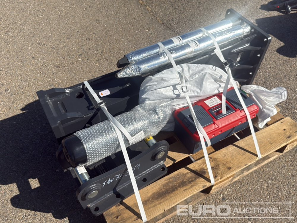 Strickland Set Hydraulic Breaker, Quick Hitche - Hydraulische hamer: afbeelding 3 Strickland Set Hydraulic Breaker, Quick Hitche - Hydraulische hamer: afbeelding 3
