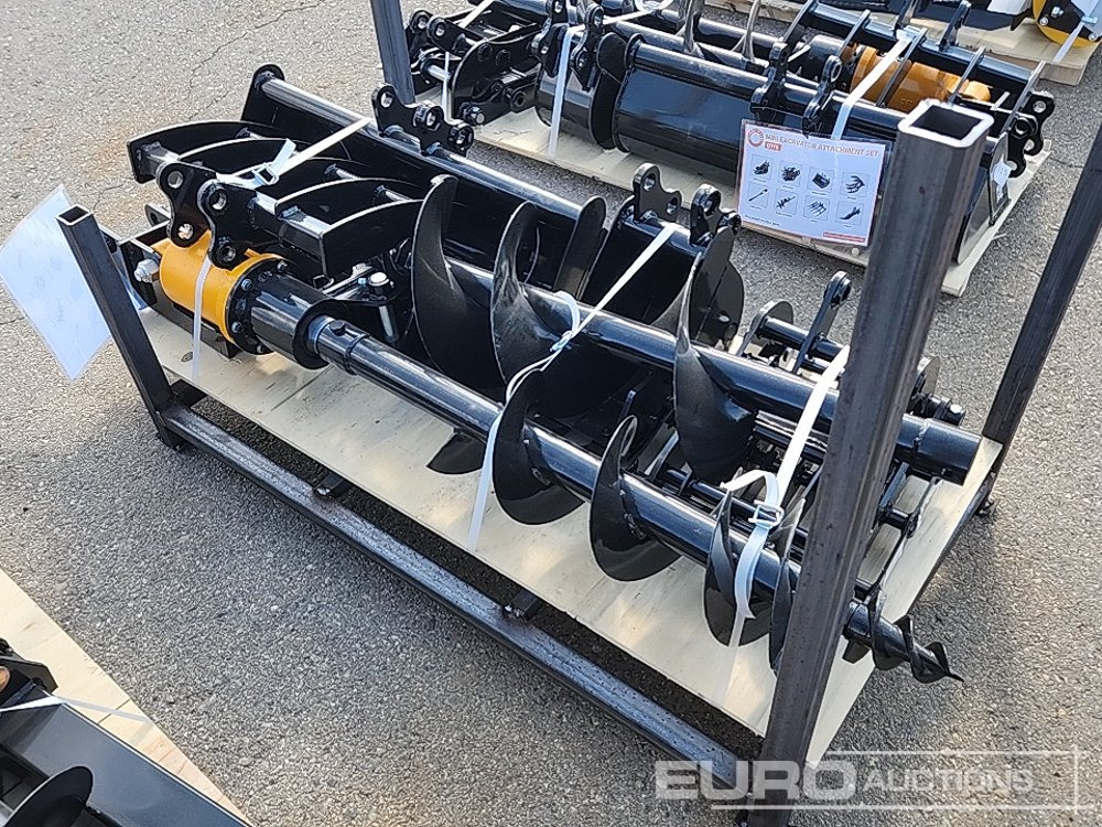 Unused 2025 Captok QTY (8 of) Rake, Ripper, Graber,12" Auger, 16" Auger, 8" Narrow bucket, 24" Bucekt, 32" Bucket To Suit Excavator - Grondboor voor Graafmachine: afbeelding 1 Unused 2025 Captok QTY (8 of) Rake, Ripper, Graber,12" Auger, 16" Auger, 8" Narrow bucket, 24" Bucekt, 32" Bucket To Suit Excavator - Grondboor voor Graafmachine: afbeelding 1