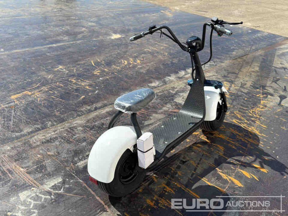 Unused City coco Electric Scooter Max Speed 40km/h, Autonomy 45km / Scooter Eléctrico - Motorfiets: afbeelding 5 Unused City coco Electric Scooter Max Speed 40km/h, Autonomy 45km / Scooter Eléctrico - Motorfiets: afbeelding 5
