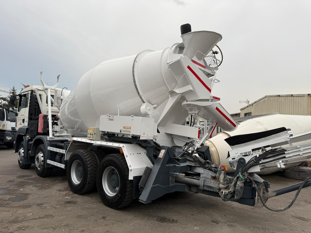 Camion béton MAN TGS 35.400 DY-678-XK - Betonmixer: afbeelding 5 Camion béton MAN TGS 35.400 DY-678-XK - Betonmixer: afbeelding 5