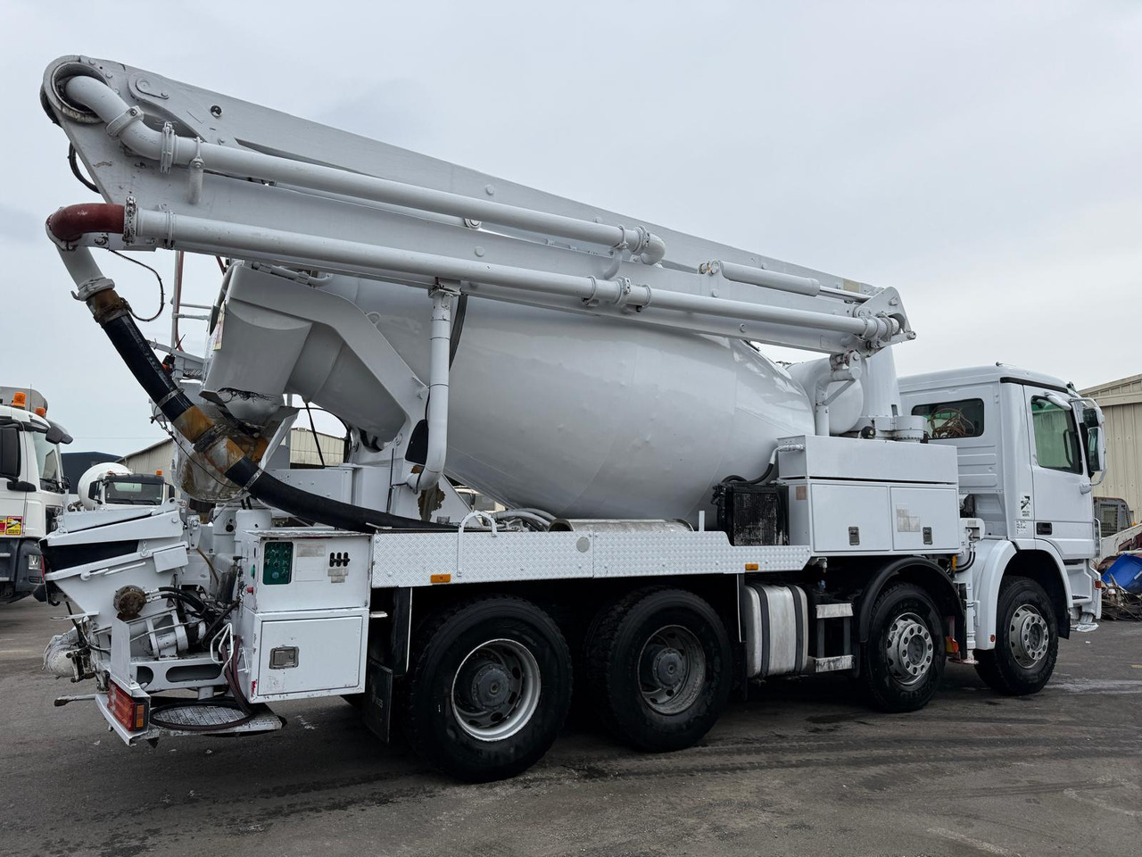 Camion mixo-pompe Mercedes Actros DS-840-FF - Mixerpomp: afbeelding 4 Camion mixo-pompe Mercedes Actros DS-840-FF - Mixerpomp: afbeelding 4