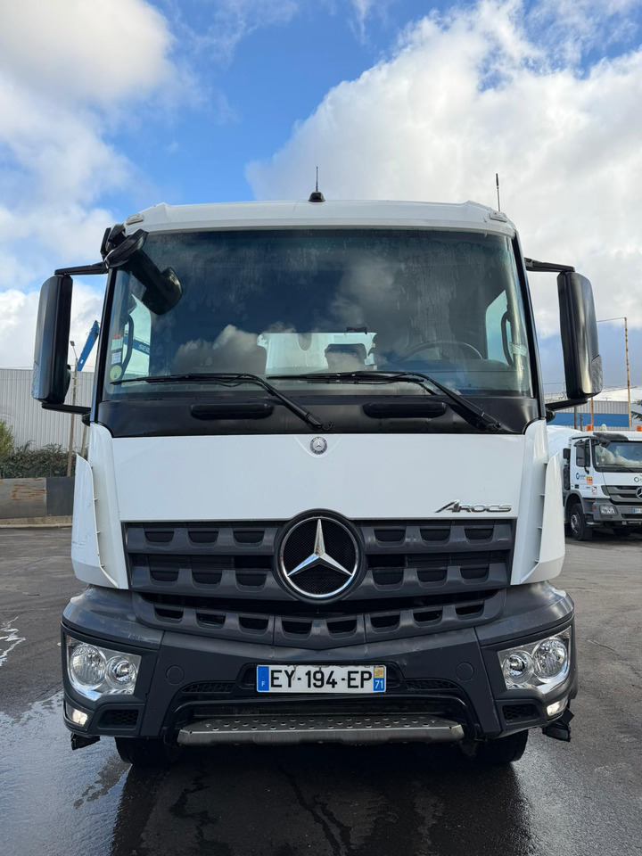 Camion mixo-pompe Mercedes Arocs 3540 EY-194-EP - Betonpomp: afbeelding 1 Camion mixo-pompe Mercedes Arocs 3540 EY-194-EP - Betonpomp: afbeelding 1