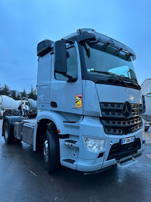 Mercedes-Benz Arocs 1843 - Trekker: afbeelding 2 Mercedes-Benz Arocs 1843 - Trekker: afbeelding 2