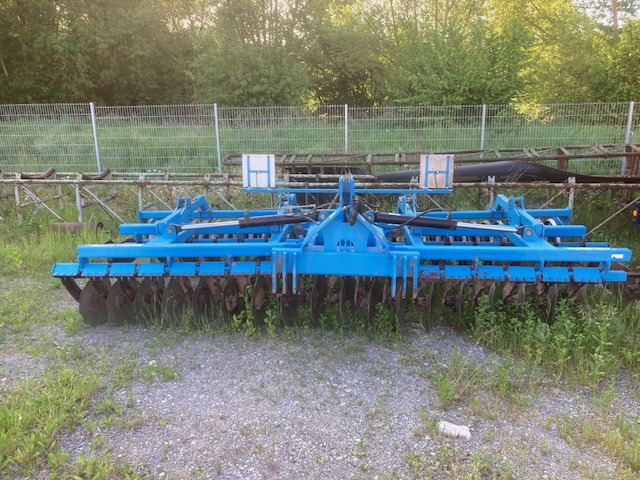 Agroland Kurzscheibenegge Heavy 4,50m - Schijveneg: afbeelding 4 Agroland Kurzscheibenegge Heavy 4,50m - Schijveneg: afbeelding 4