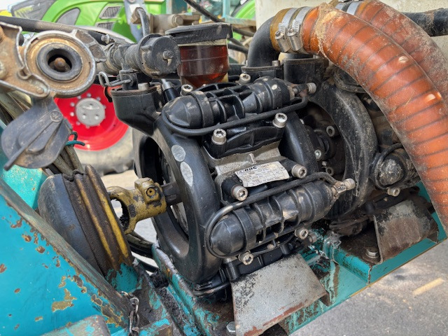 Amazone BBG S 330 Plus - Veldspuit: afbeelding 4 Amazone BBG S 330 Plus - Veldspuit: afbeelding 4