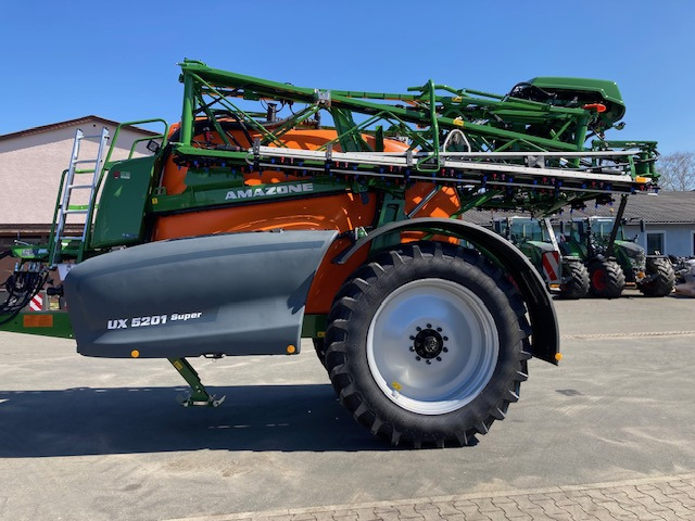 Amazone UX 5201 Super - Gedragen veldspuit: afbeelding 1 Amazone UX 5201 Super - Gedragen veldspuit: afbeelding 1