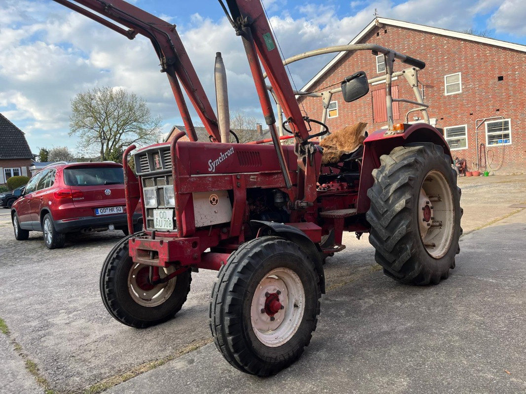 Case IH IHC 633 - Tractor: afbeelding 1 Case IH IHC 633 - Tractor: afbeelding 1