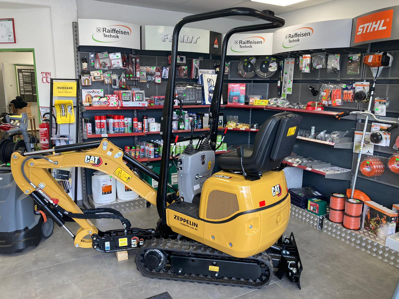 Caterpillar Mobilbagger 300.9D - Graafmachine: afbeelding 1 Caterpillar Mobilbagger 300.9D - Graafmachine: afbeelding 1