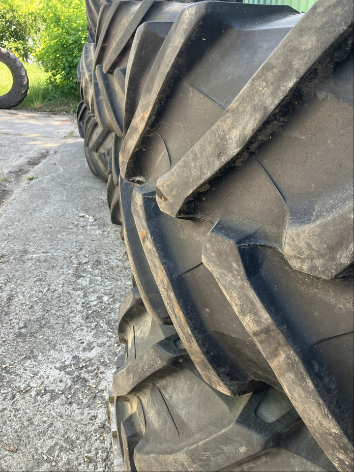 Fendt 2x Komplettrad 540/65R30 TB - Banden en velgen: afbeelding 2 Fendt 2x Komplettrad 540/65R30 TB - Banden en velgen: afbeelding 2