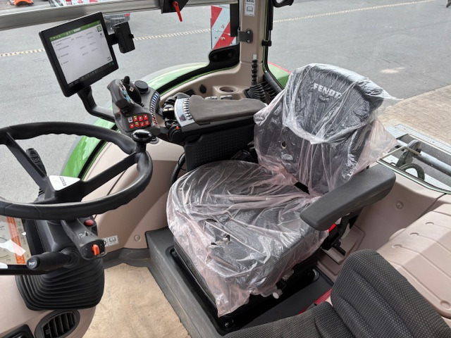 Fendt 618 Vario Power Setting2 - Tractor: afbeelding 4 Fendt 618 Vario Power Setting2 - Tractor: afbeelding 4