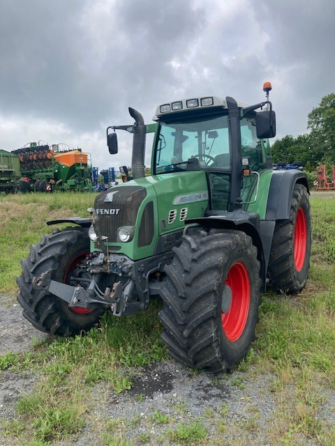 Fendt 714 - Tractor: afbeelding 1 Fendt 714 - Tractor: afbeelding 1