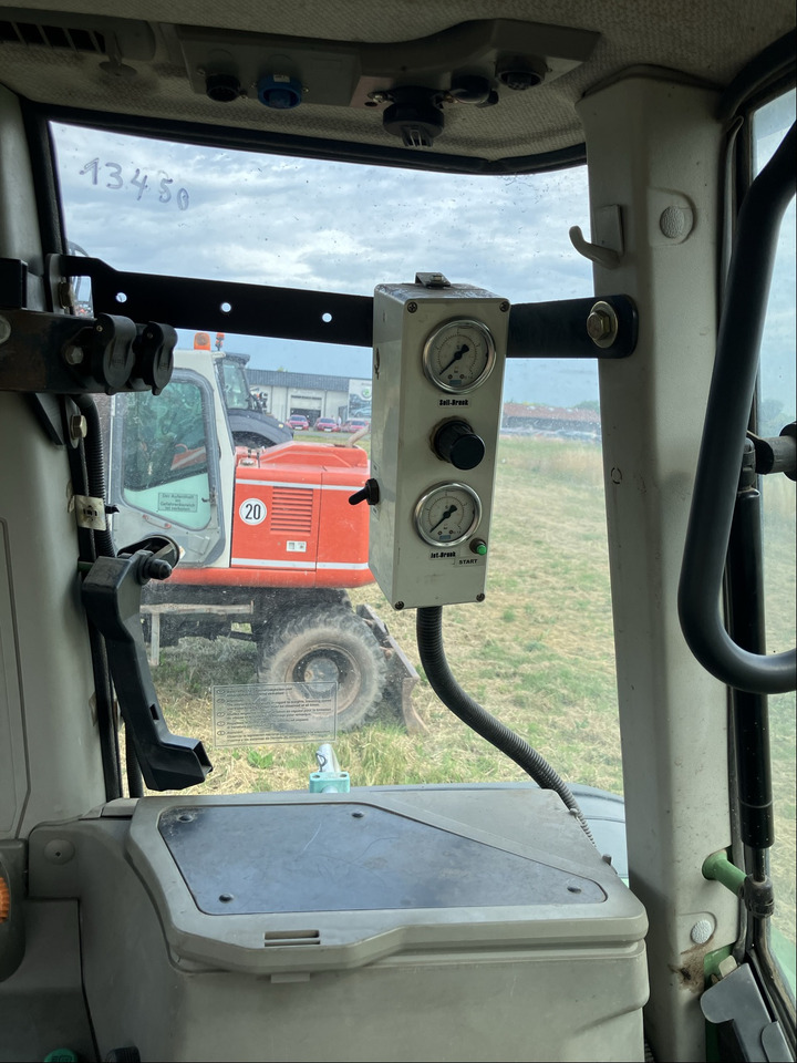 Fendt 718 Com3 Vario TMS - Tractor: afbeelding 2 Fendt 718 Com3 Vario TMS - Tractor: afbeelding 2