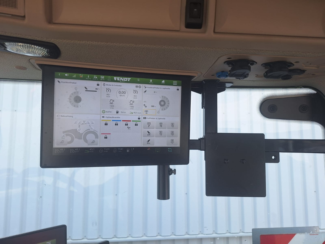 Fendt 724 Vario Gen6 Profi Setting2 - Tractor: afbeelding 3 Fendt 724 Vario Gen6 Profi Setting2 - Tractor: afbeelding 3