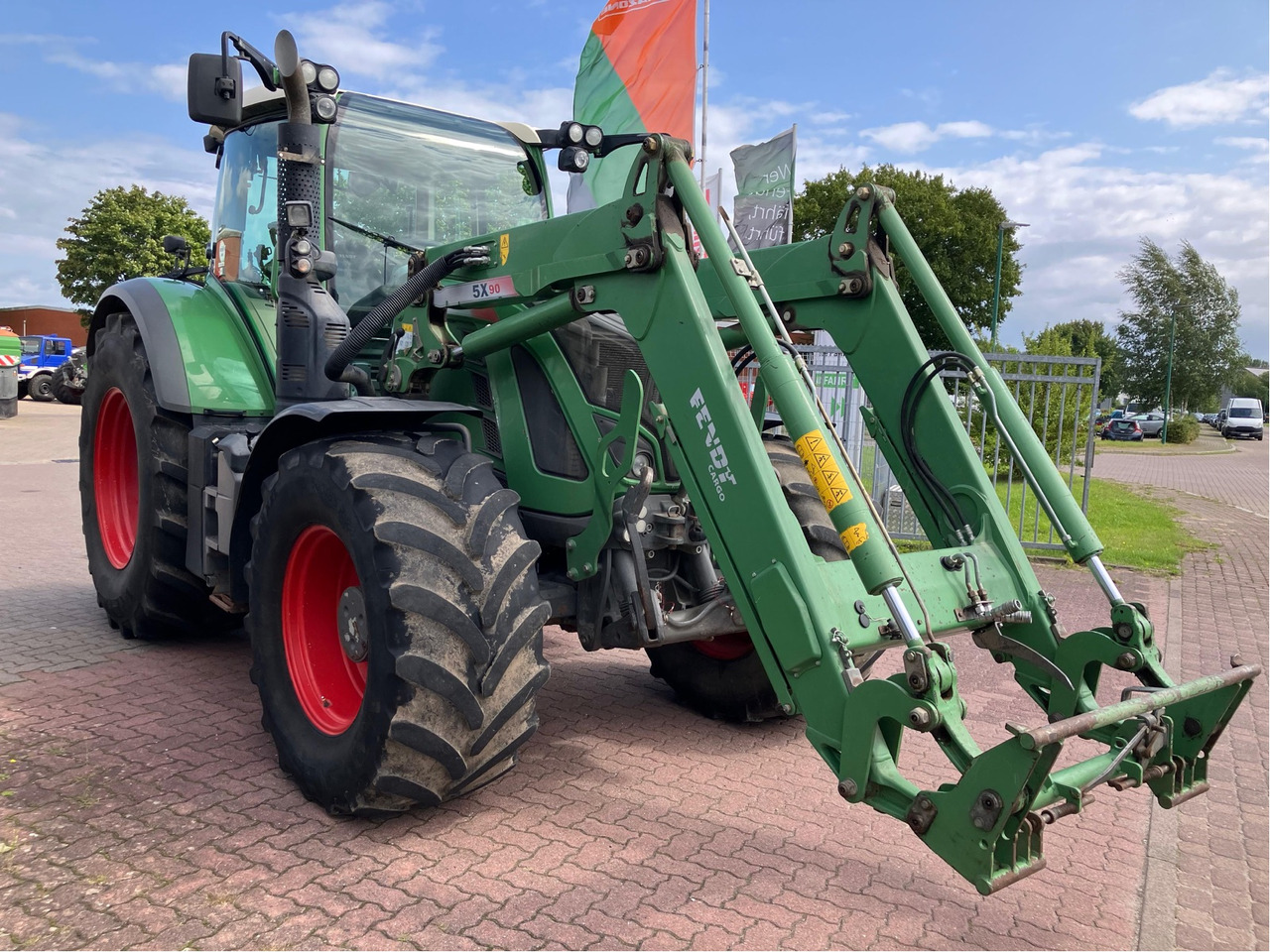 Fendt 724 Vario S4 Power - Tractor: afbeelding 1 Fendt 724 Vario S4 Power - Tractor: afbeelding 1