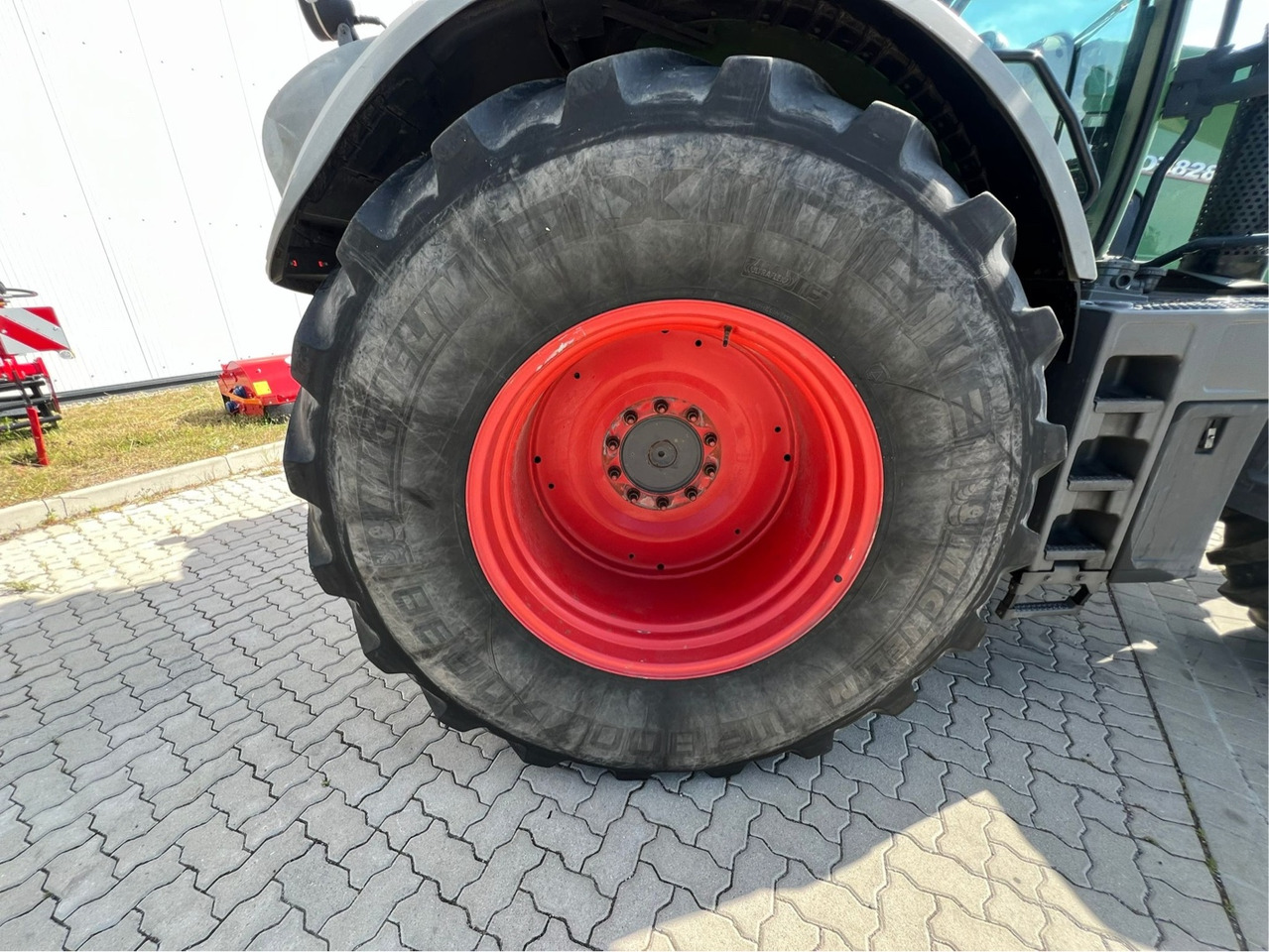 Fendt 828 Vario - Tractor: afbeelding 4 Fendt 828 Vario - Tractor: afbeelding 4