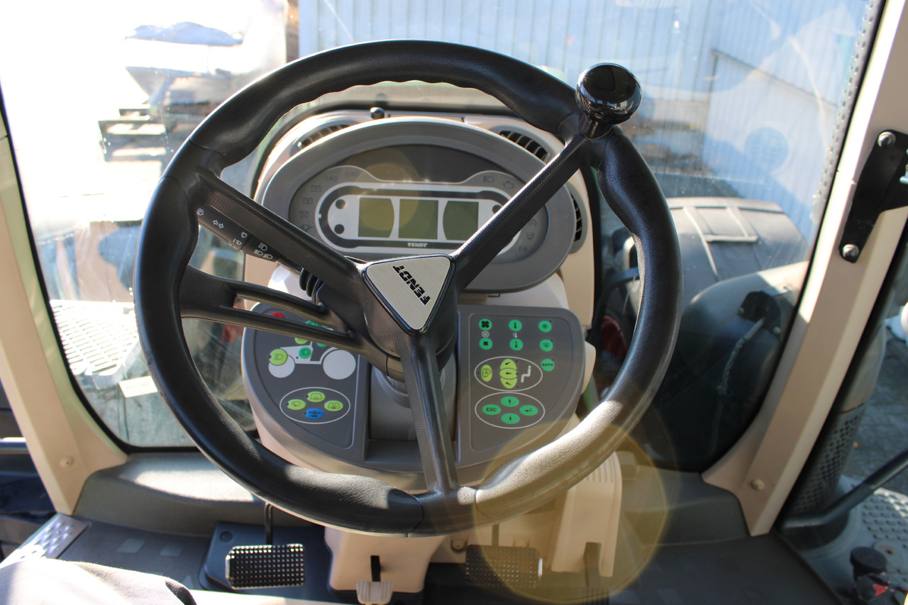Fendt 828 Vario S4 Profi - Tractor: afbeelding 4 Fendt 828 Vario S4 Profi - Tractor: afbeelding 4