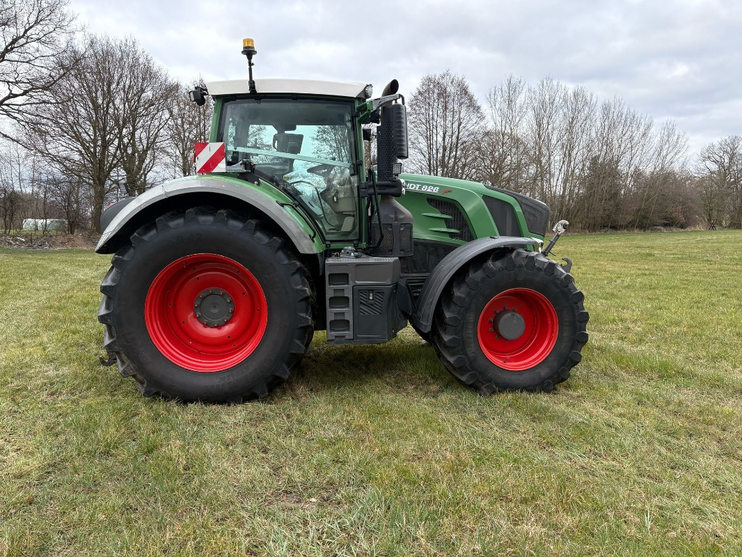 Fendt 828 Vario S4 ProfiPlus - Tractor: afbeelding 4 Fendt 828 Vario S4 ProfiPlus - Tractor: afbeelding 4