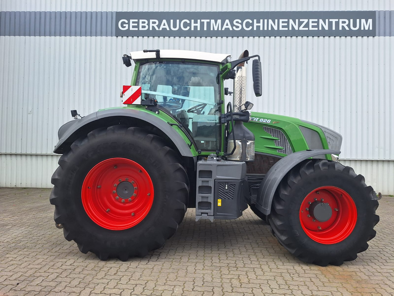 Tractor Fendt 828 Vario S4 ProfiPlus: afbeelding 19 Tractor Fendt 828 Vario S4 ProfiPlus: afbeelding 19