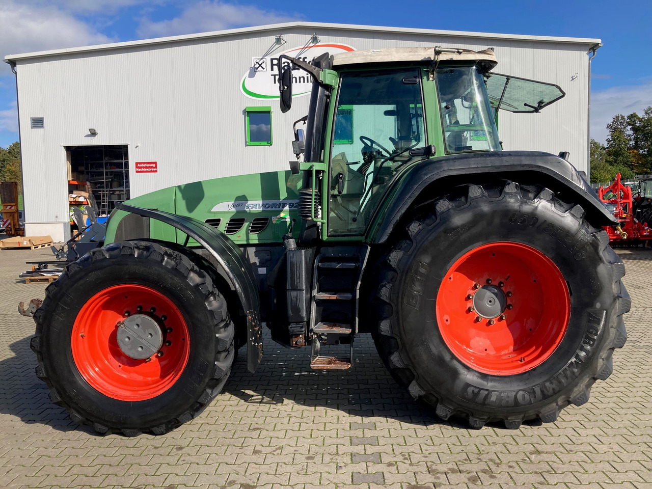 Fendt 924 Vario Favorit - Tractor: afbeelding 1 Fendt 924 Vario Favorit - Tractor: afbeelding 1