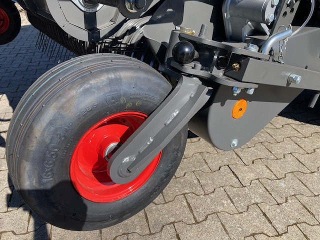 Fendt Rotana 160 V Xtra - 13 Messer - Hooi-/ Voedermachine: afbeelding 2 Fendt Rotana 160 V Xtra - 13 Messer - Hooi-/ Voedermachine: afbeelding 2