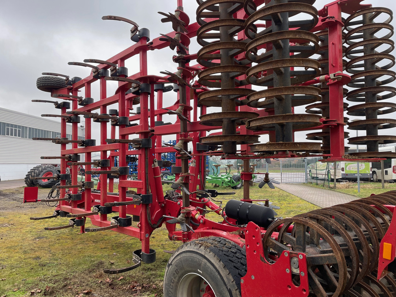 Horsch Tiger 8 XL - Cultivator: afbeelding 3 Horsch Tiger 8 XL - Cultivator: afbeelding 3