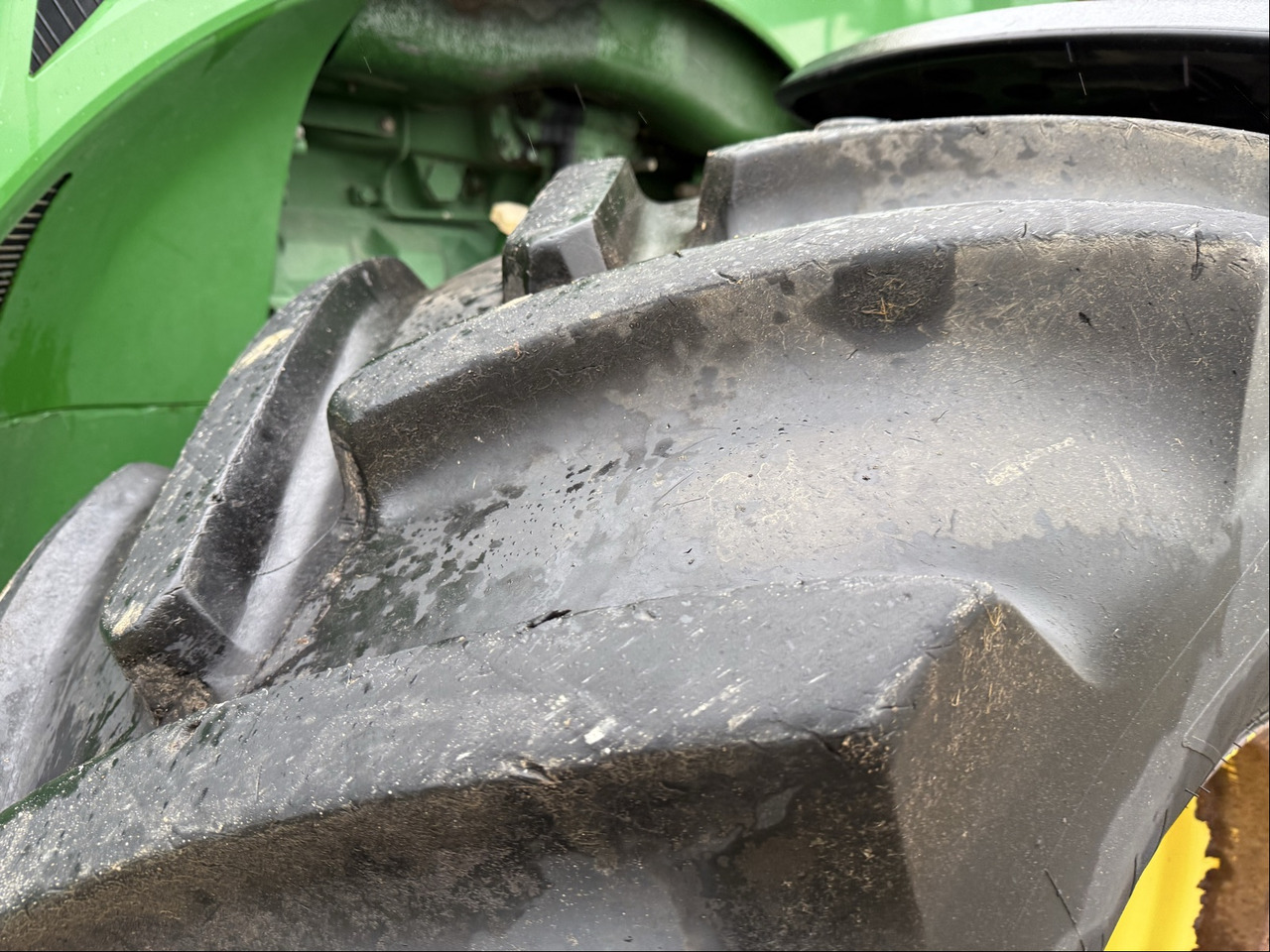 John Deere 8320 R E23 - Tractor: afbeelding 4 John Deere 8320 R E23 - Tractor: afbeelding 4