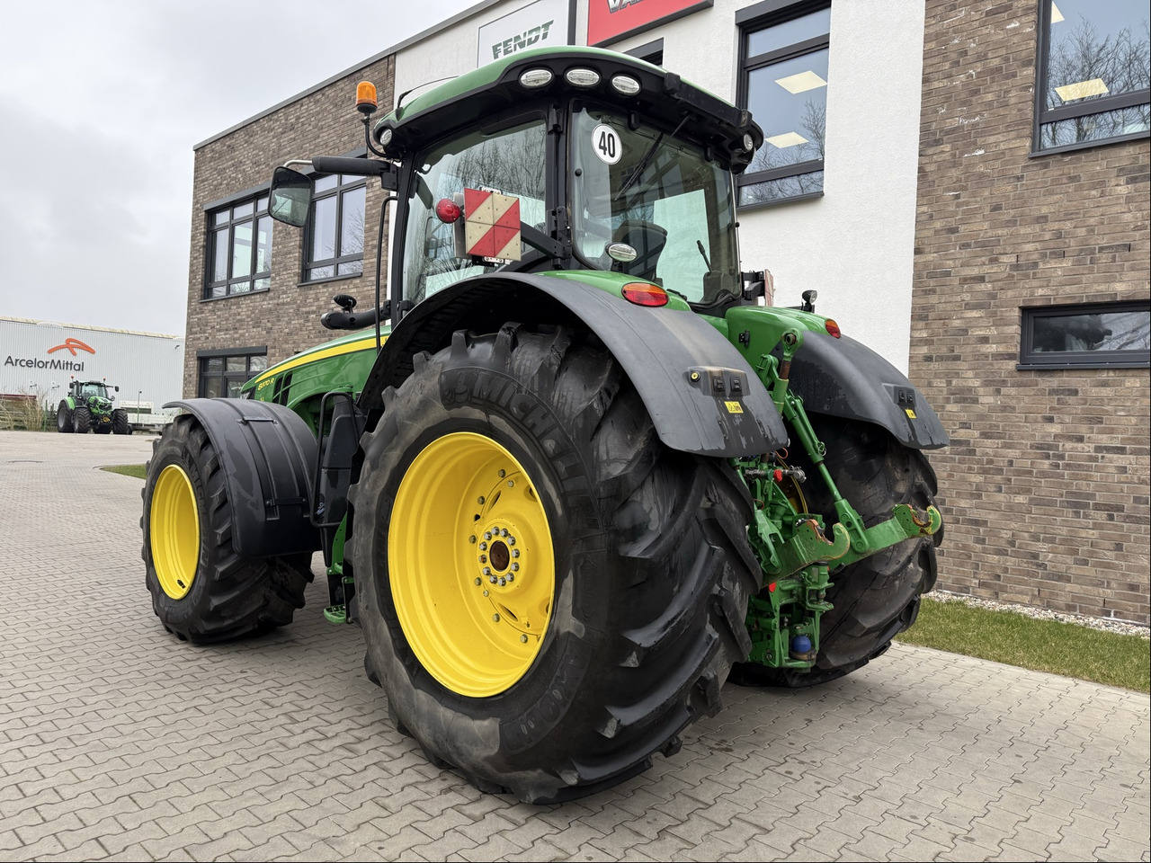 John Deere 8370 R - Tractor: afbeelding 3 John Deere 8370 R - Tractor: afbeelding 3