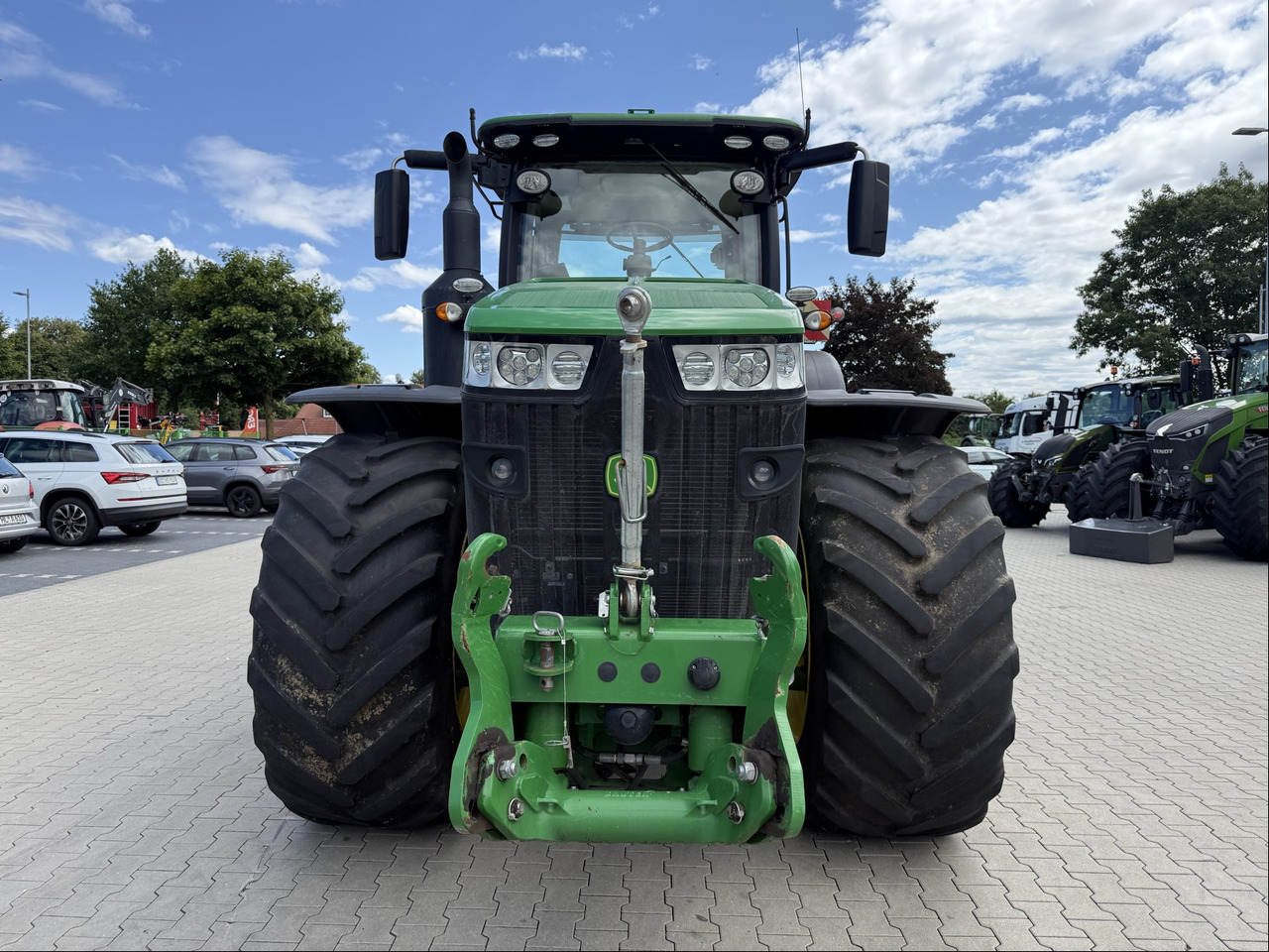 John Deere 8370R PowerShift - Tractor: afbeelding 4 John Deere 8370R PowerShift - Tractor: afbeelding 4