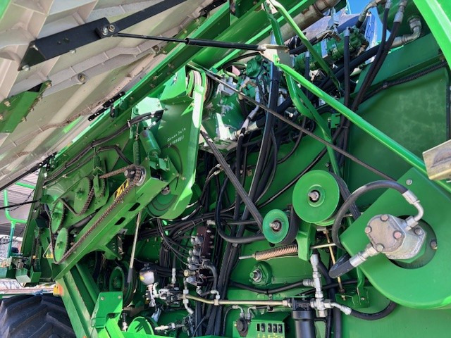 John Deere T660 i Hillmaster - Maaidorser: afbeelding 3 John Deere T660 i Hillmaster - Maaidorser: afbeelding 3