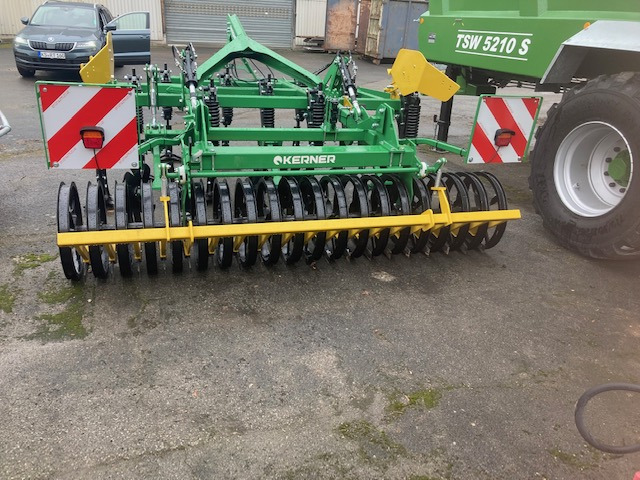 Kerner Sternradgrubber Corona 300 - Cultivator: afbeelding 2 Kerner Sternradgrubber Corona 300 - Cultivator: afbeelding 2