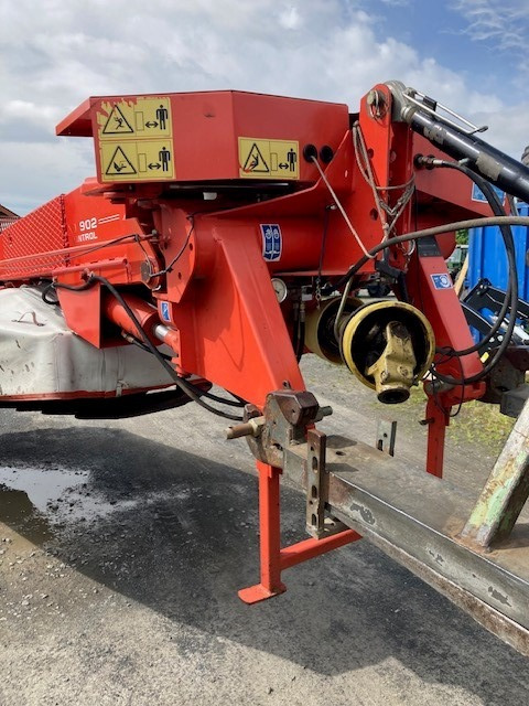 Kuhn GMD 902 Scheibenmähwerk - Maaimachine: afbeelding 2 Kuhn GMD 902 Scheibenmähwerk - Maaimachine: afbeelding 2