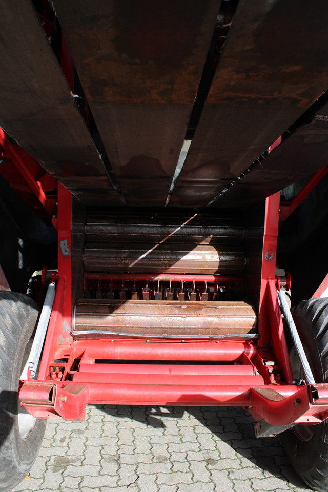 Lely Welger RP 545 - Hooi-/ Voedermachine: afbeelding 4 Lely Welger RP 545 - Hooi-/ Voedermachine: afbeelding 4