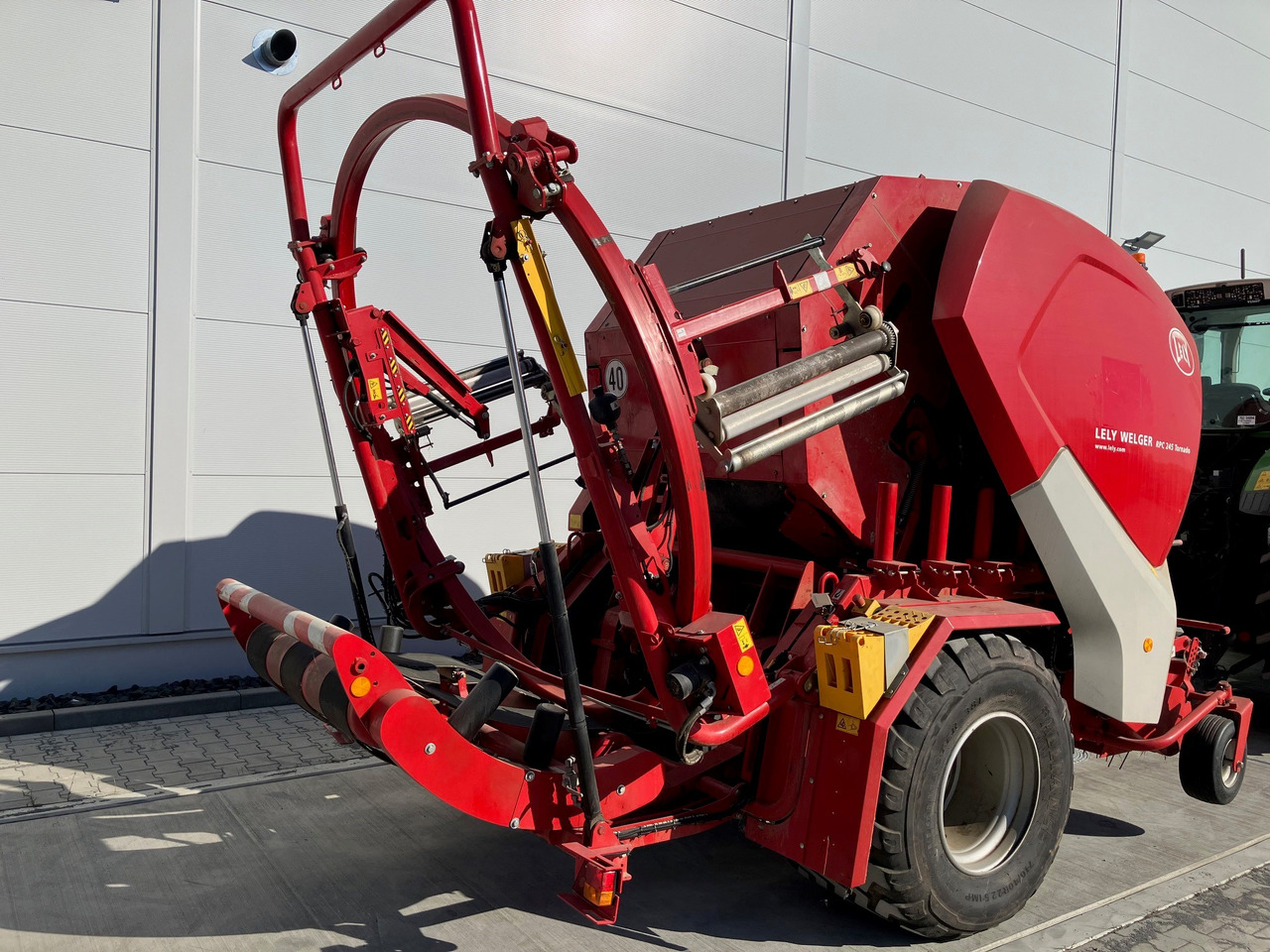 Lely Welger RPC 245 Tornado - Hooi-/ Voedermachine: afbeelding 4 Lely Welger RPC 245 Tornado - Hooi-/ Voedermachine: afbeelding 4