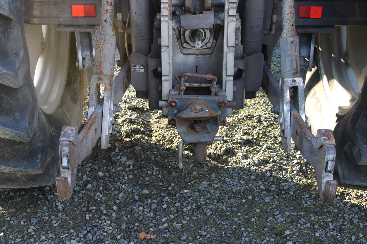 Massey Ferguson 3085 - Tractor: afbeelding 5 Massey Ferguson 3085 - Tractor: afbeelding 5