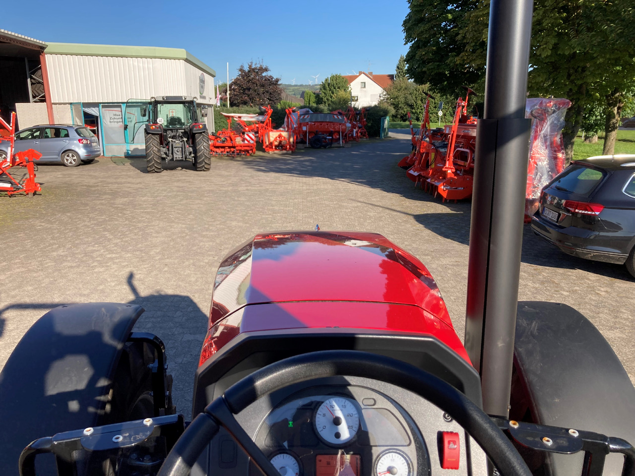 Massey Ferguson 4708 M Plattform Essential - Tractor: afbeelding 4 Massey Ferguson 4708 M Plattform Essential - Tractor: afbeelding 4