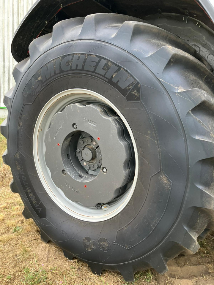 Massey Ferguson 8S.305 Dyna-VT EXCLUSIVE - Tractor: afbeelding 4 Massey Ferguson 8S.305 Dyna-VT EXCLUSIVE - Tractor: afbeelding 4