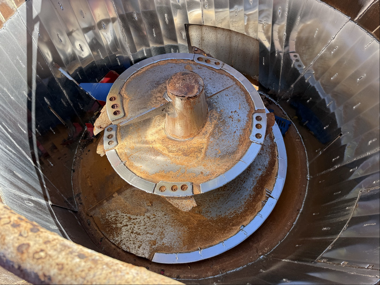 Mayer Siloking SF 13m³ - Voermengwagen: afbeelding 2 Mayer Siloking SF 13m³ - Voermengwagen: afbeelding 2