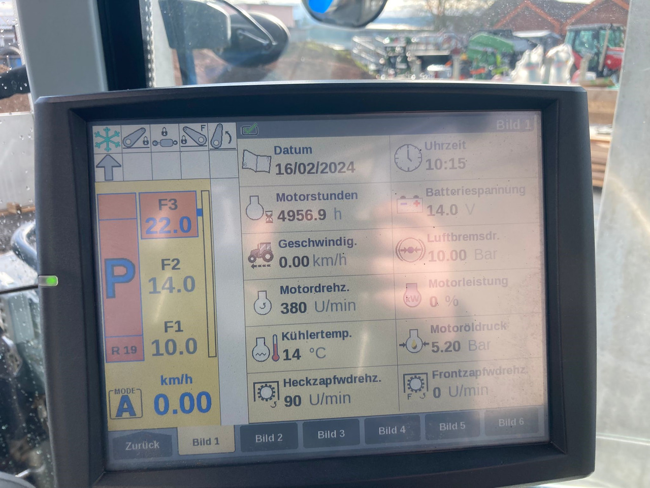 New Holland T7.200 Autocommand - Tractor: afbeelding 4 New Holland T7.200 Autocommand - Tractor: afbeelding 4