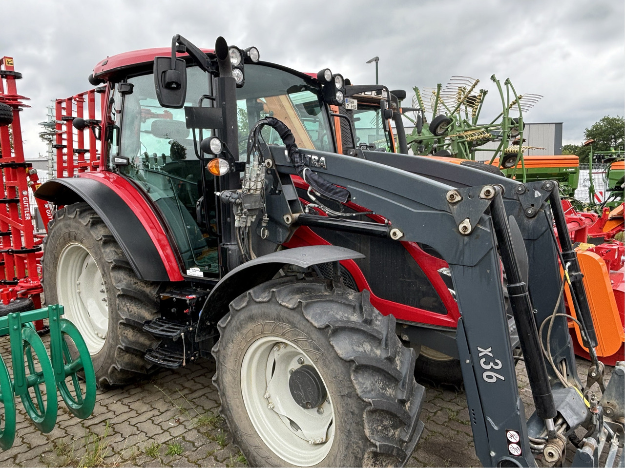 Valtra A 95 - Tractor: afbeelding 1 Valtra A 95 - Tractor: afbeelding 1