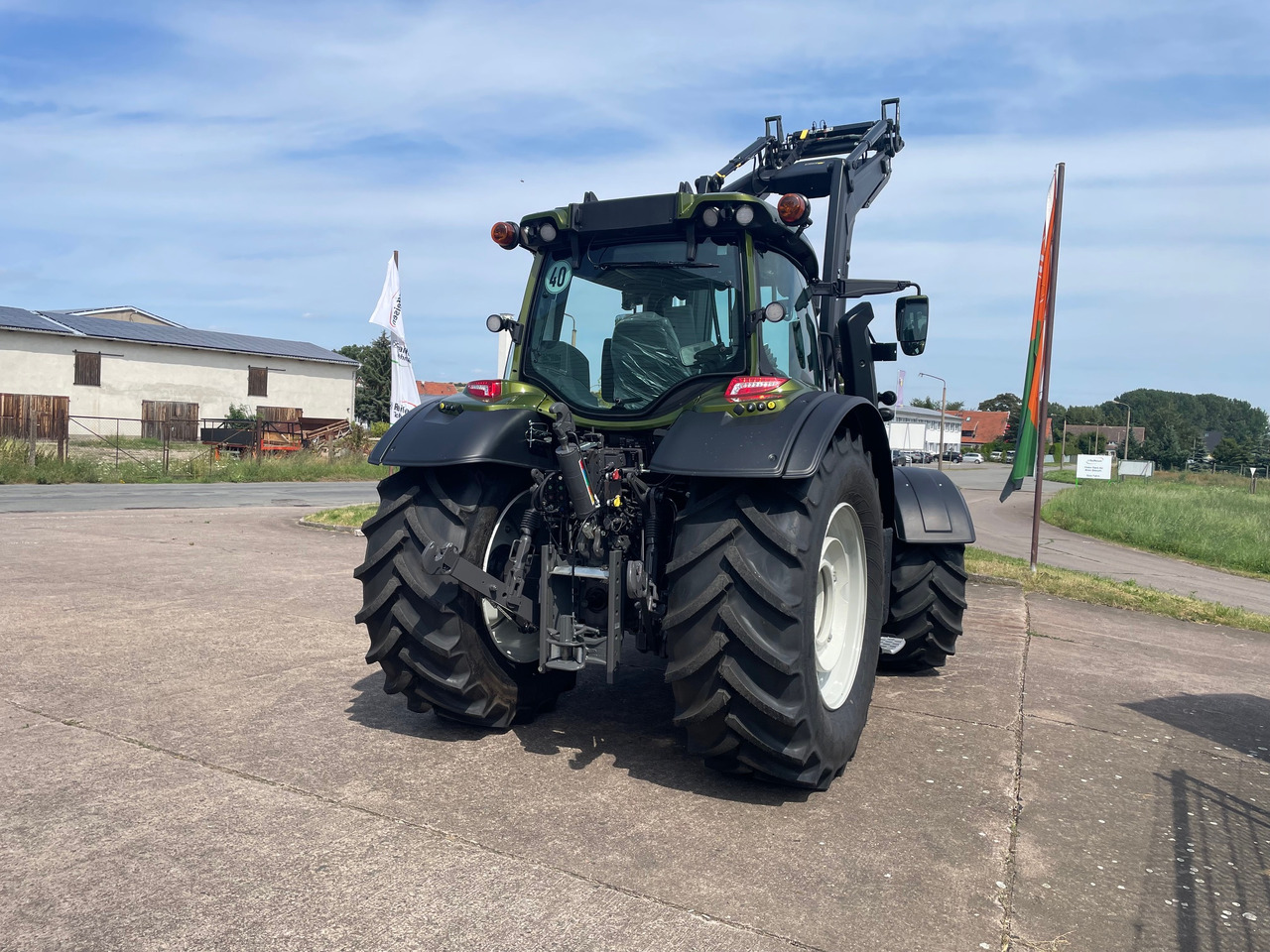 Valtra N155 EA 2B1 - Tractor: afbeelding 4 Valtra N155 EA 2B1 - Tractor: afbeelding 4